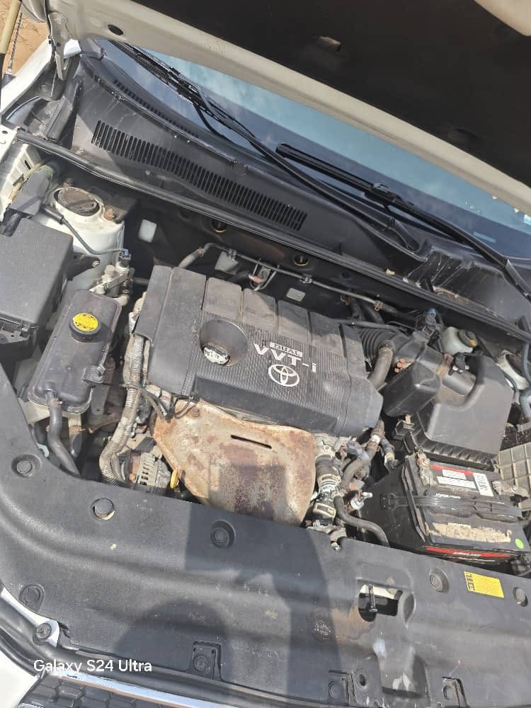 RAV4 2009 4×4 photo 5