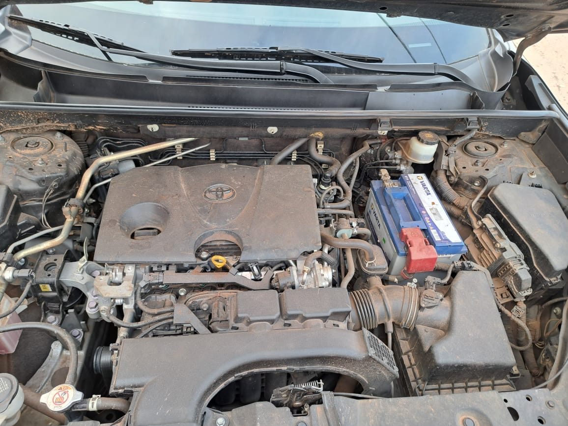 RAV4 2022 photo 8