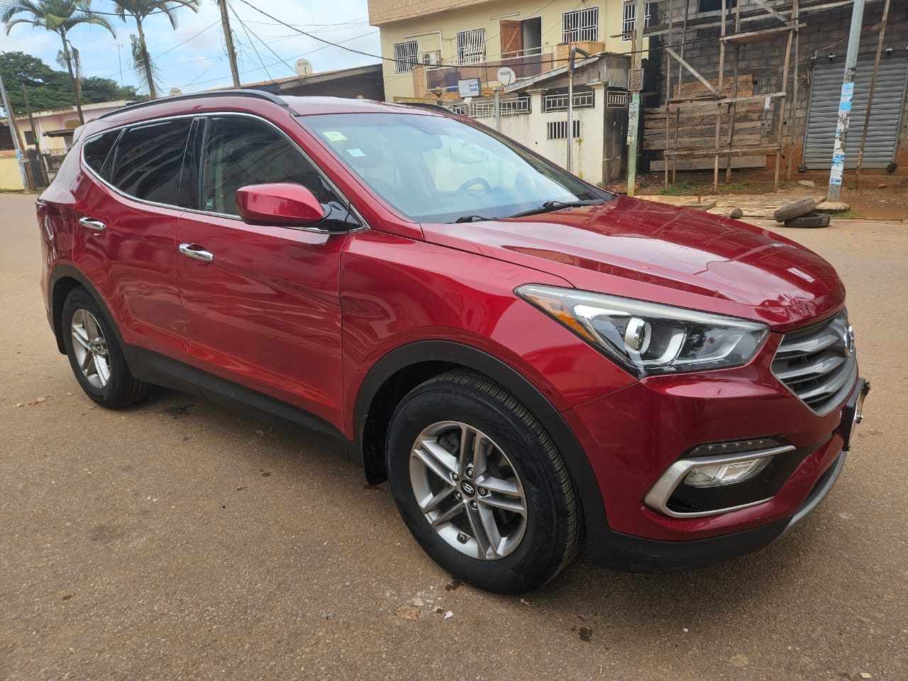 Santa Fe Sport 2018 à vendre à Yaoundé