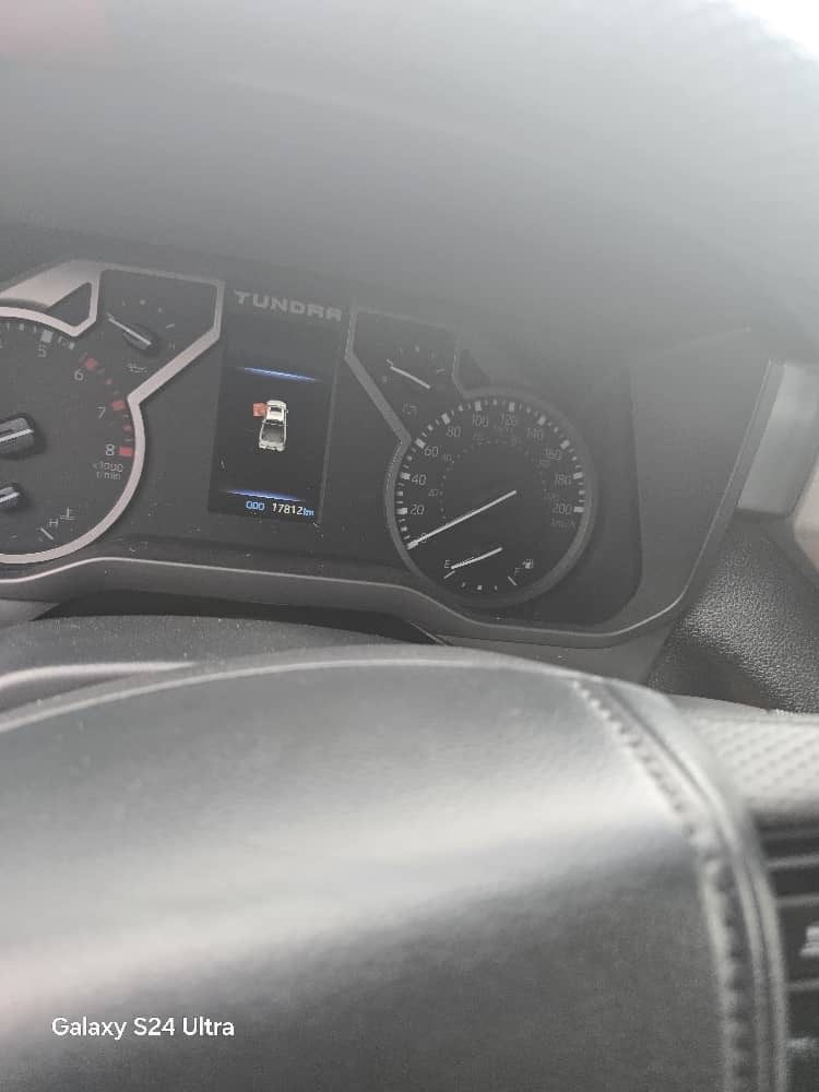 Tundra 2025 V6 Bi-Turbo 4×4 photo 6